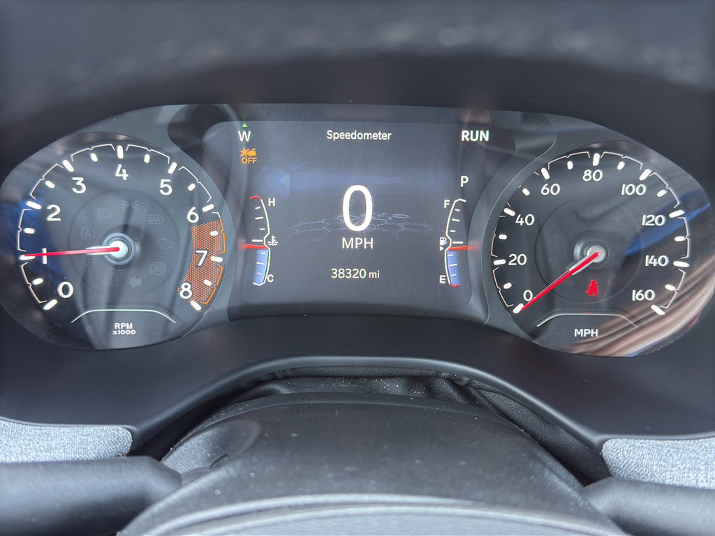Used 2023 Jeep Compass Latitude AWD/4WD image 36