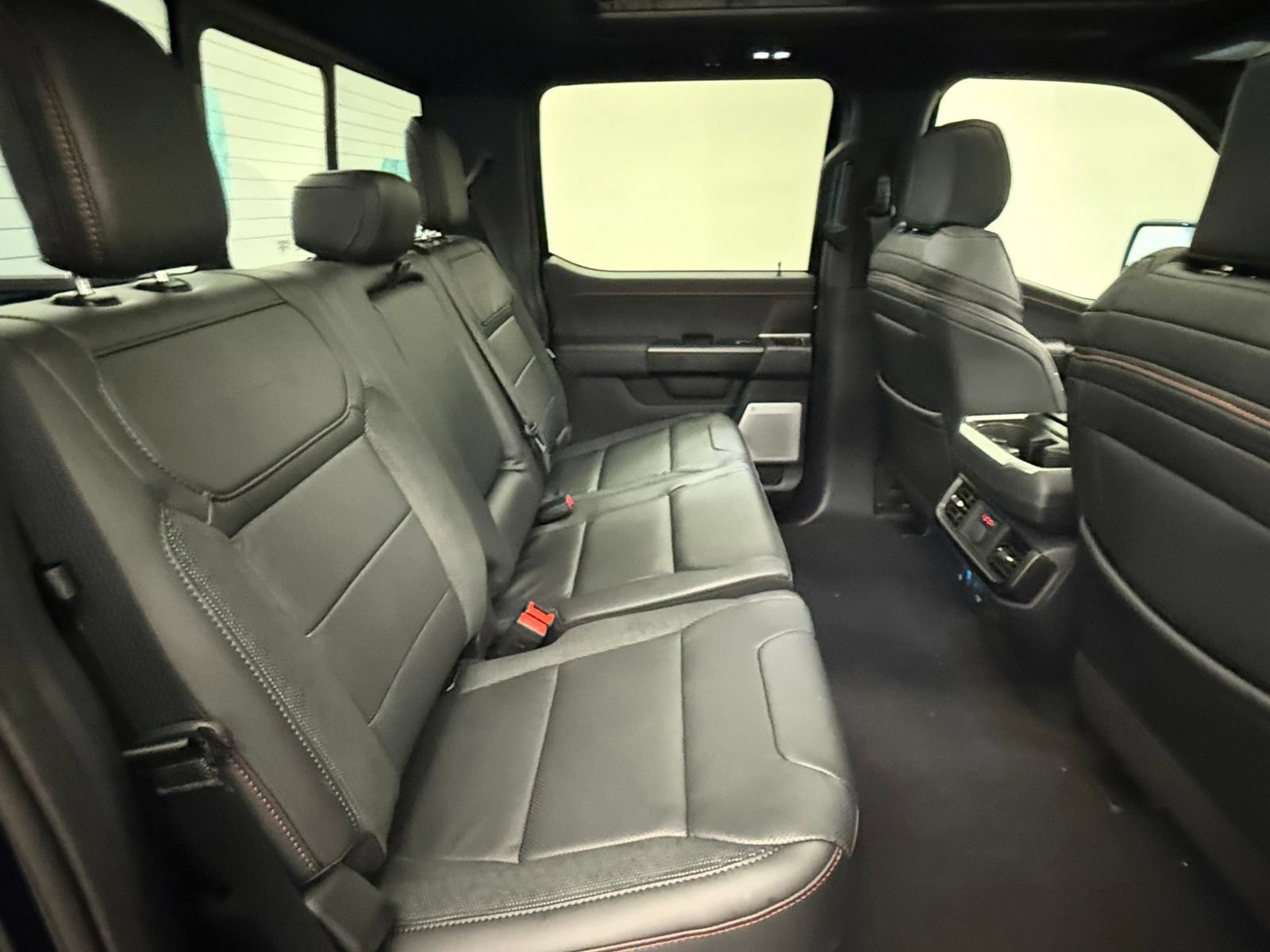 Used 2025 Ford F150 Raptor AWD/4WD image 15