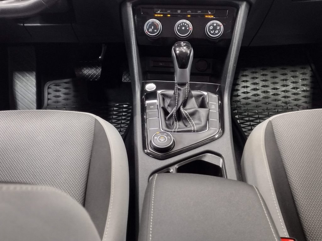 Certified 2024 Volkswagen Taos S AWD/4WD image 36