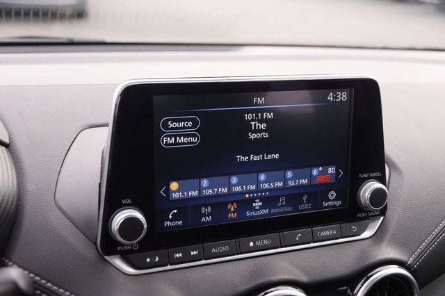 Used 2024 Nissan Sentra SV FWD image 16