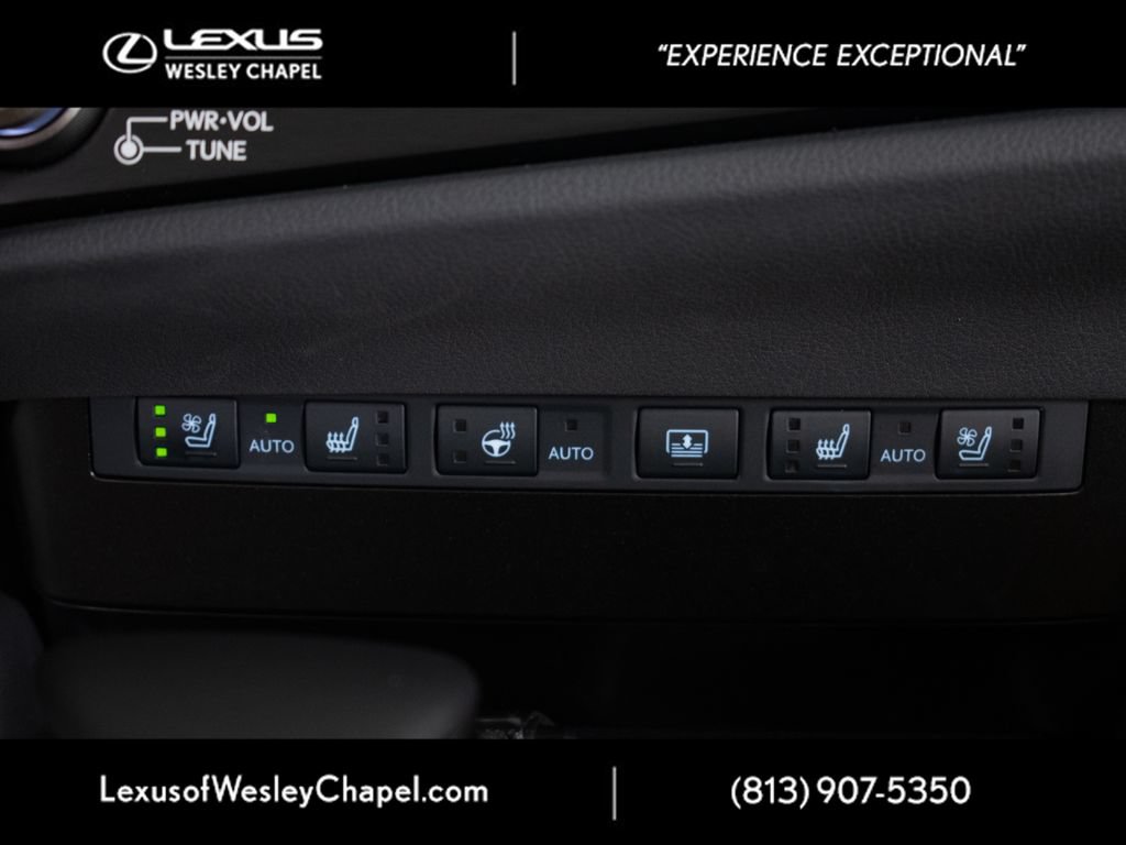 Used 2025 Lexus ES 350 w/ Premium Package FWD image 36