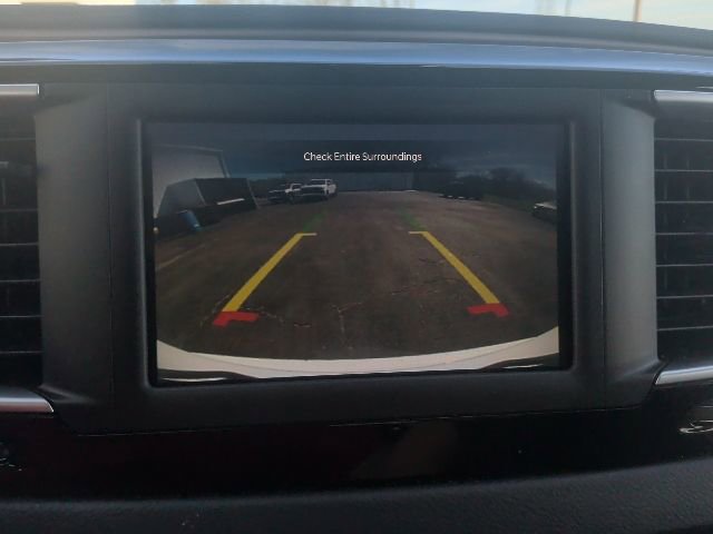 Used 2023 Chrysler Voyager LX image 34