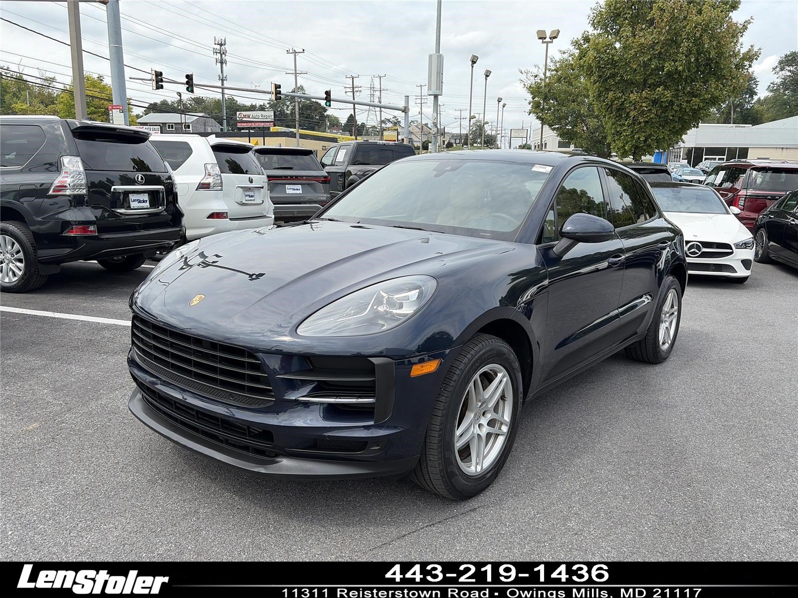 Used 2019 Porsche Macan AWD/4WD image 1