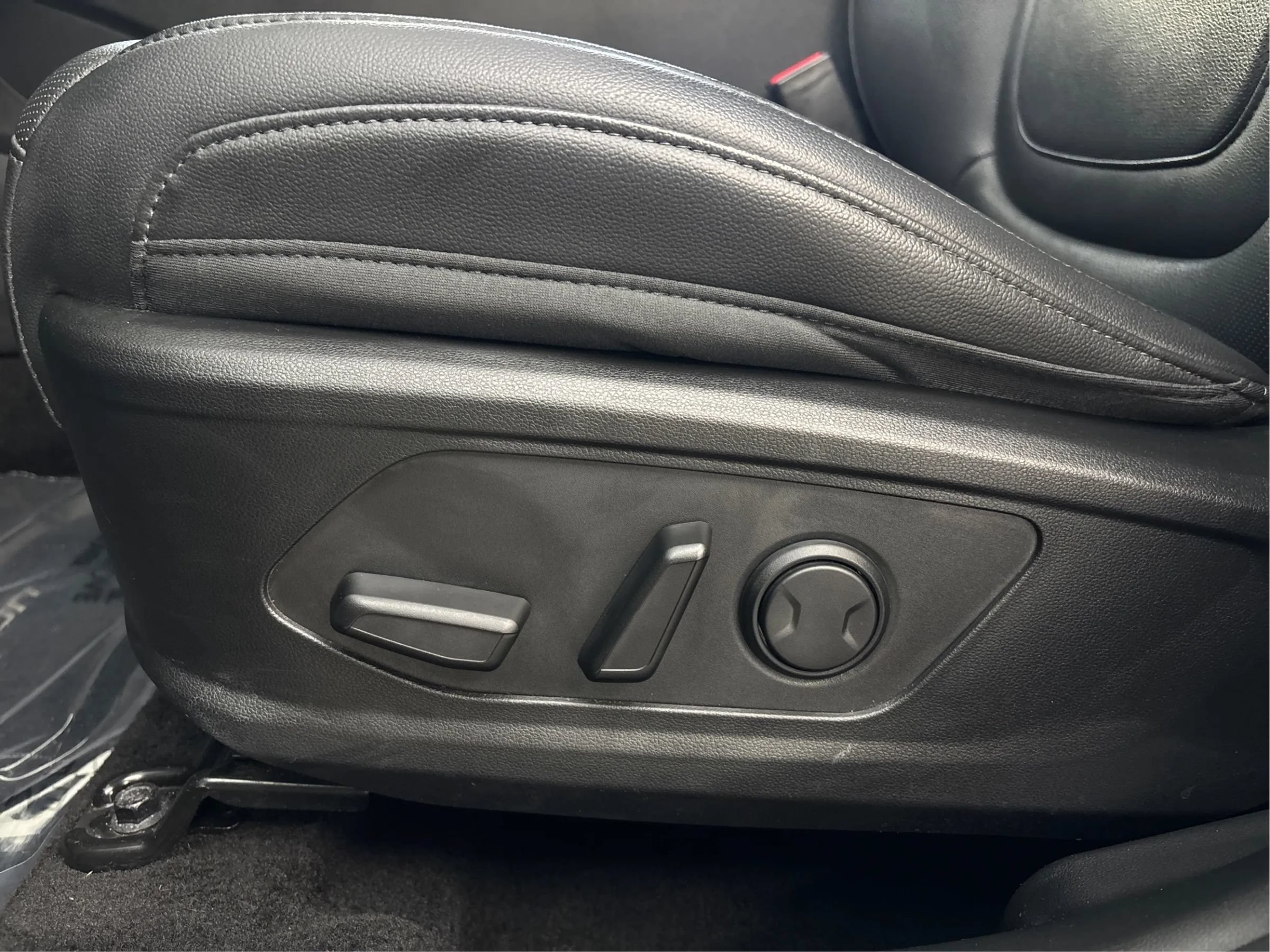 Used 2023 Hyundai Tucson SEL w/ Convenience Package AWD/4WD image 24