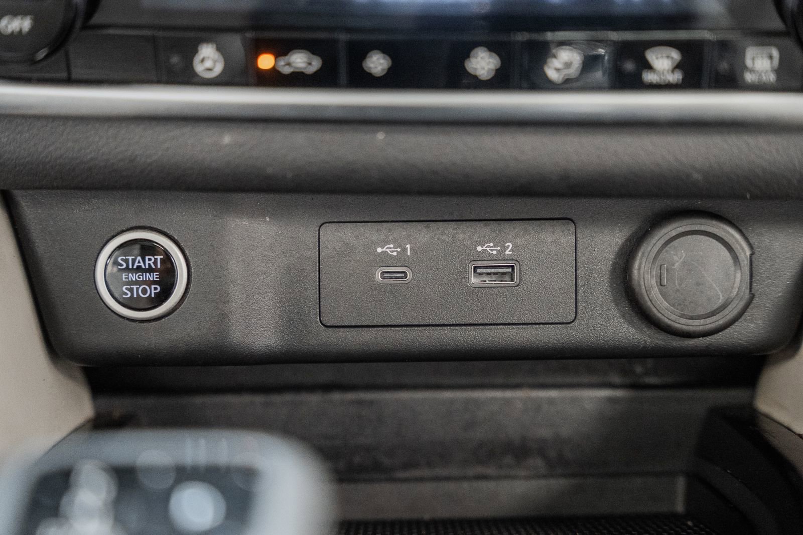 Used 2023 Nissan Rogue SL image 28