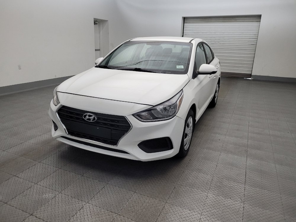 Used 2018 Hyundai Accent SE FWD image 2