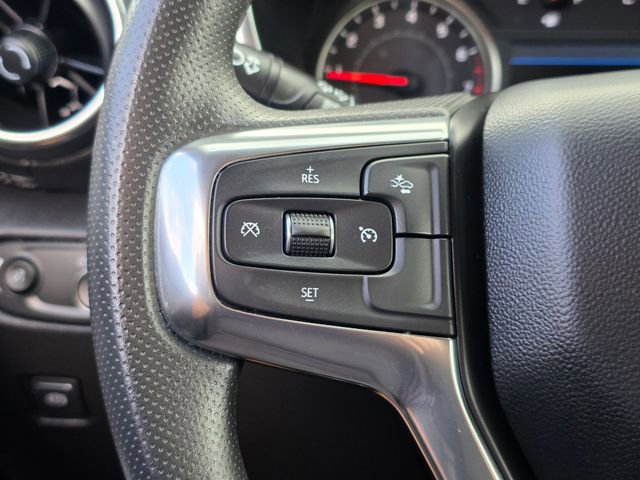 Used 2025 Chevrolet Blazer LT AWD/4WD image 25