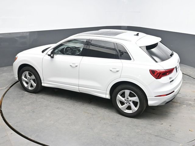 Used 2020 Audi Q3 2.0T Premium image 30