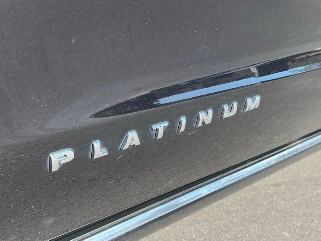 Used 2024 Ford Expedition Platinum AWD/4WD image 13