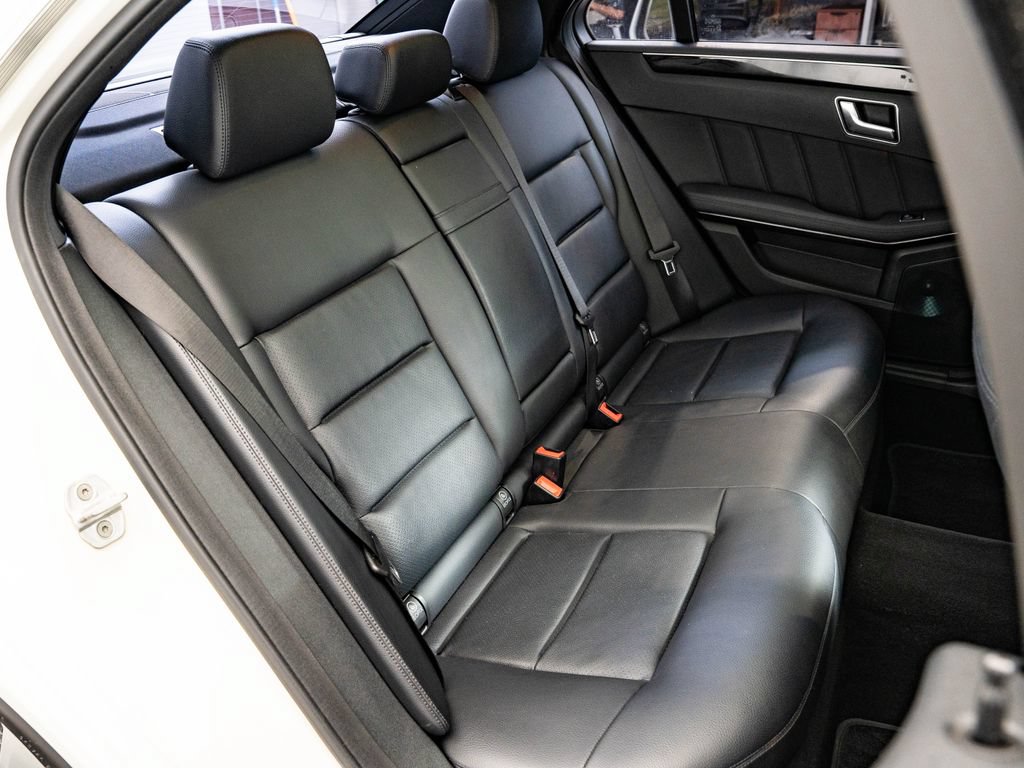 Used 2012 Mercedes-Benz E 350 4MATIC Sedan image 49