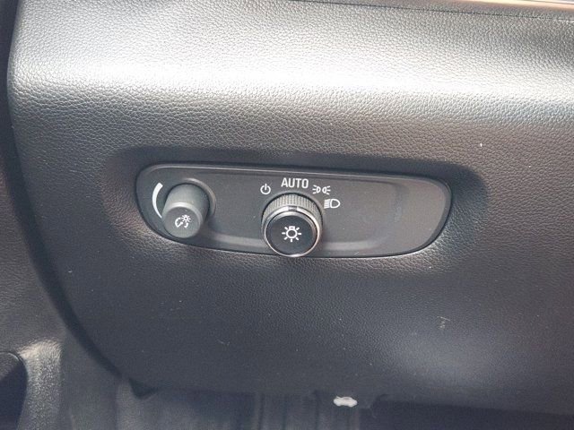 Used 2022 Chevrolet Traverse Premier w/ LPO, Floor Liner Package image 24