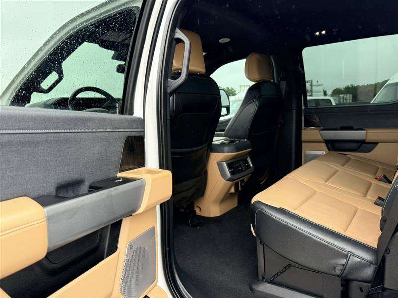 Used 2023 Ford F350 Lariat w/ Lariat Ultimate Package AWD/4WD image 22
