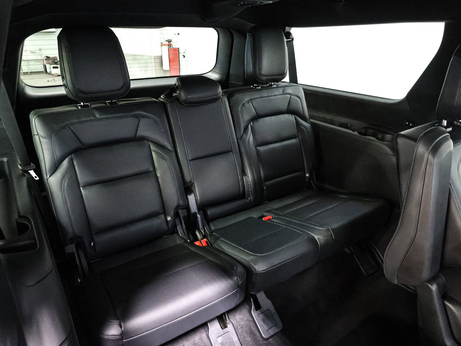 New 2026 Lincoln Navigator L Reserve w/ Jet Appearance Package image 26