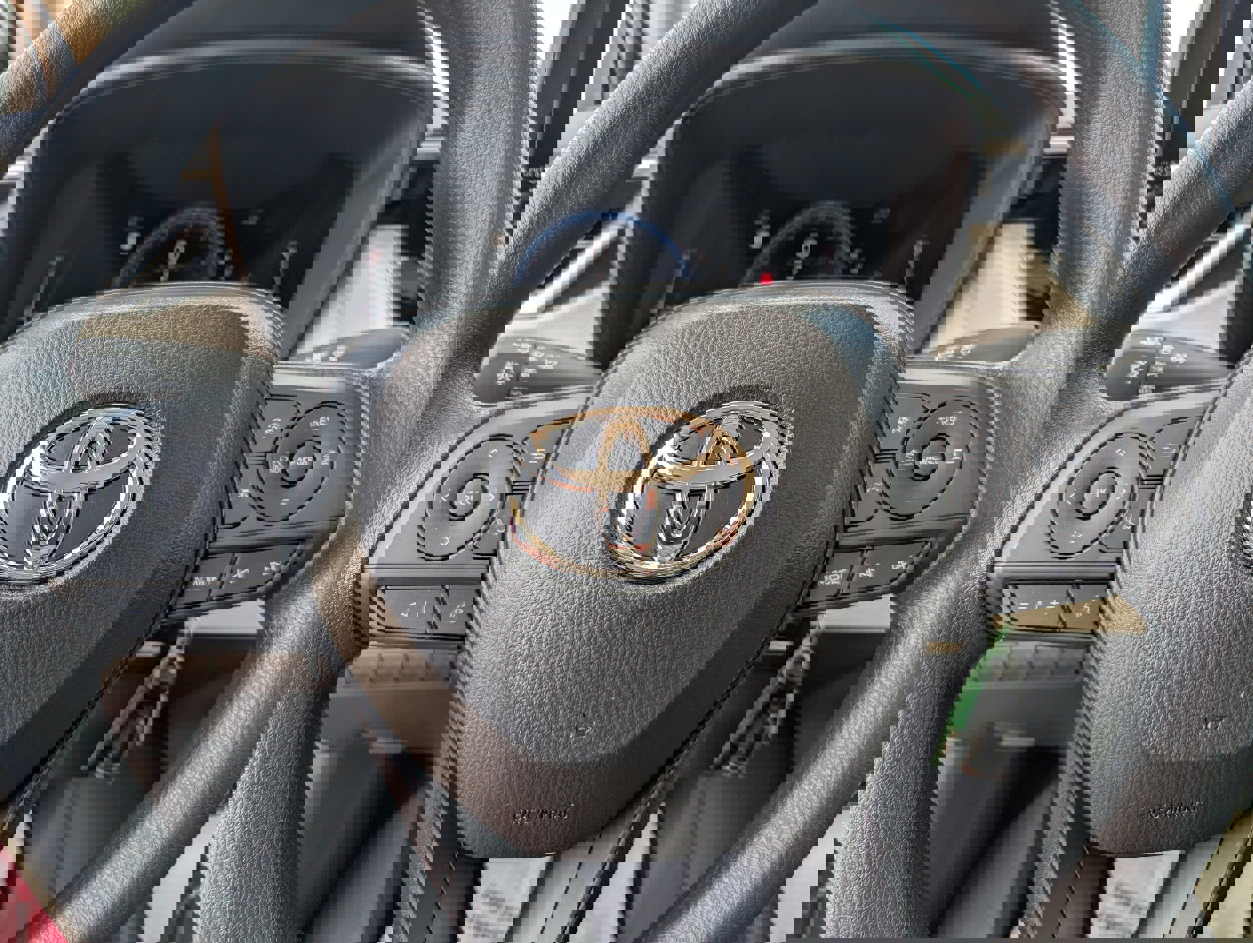 New 2026 Toyota Corolla LE image 19