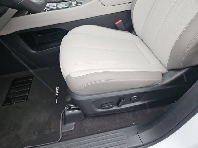 New 2027 INFINITI QX65 Luxe w/ Cargo Package AWD/4WD image 21