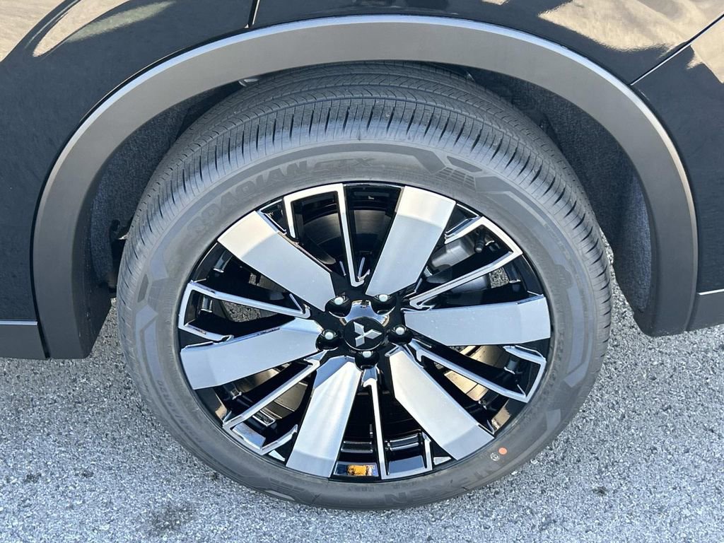 New 2026 Mitsubishi Outlander SE AWD/4WD image 13