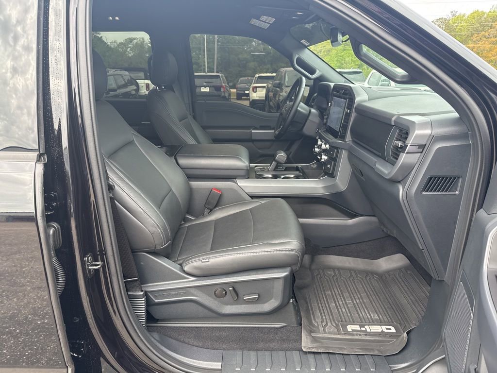 Used 2025 Ford F150 XLT w/ Equipment Group 302A MID image 9