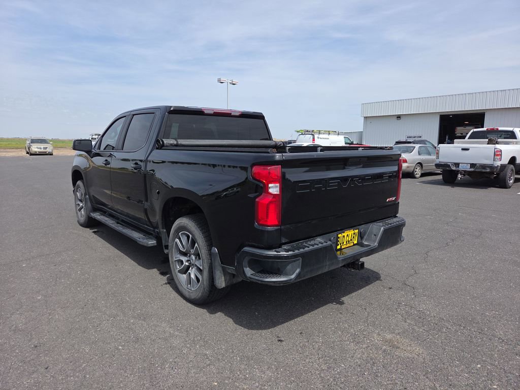 Used 2021 Chevrolet Silverado 1500 RST AWD/4WD image 3