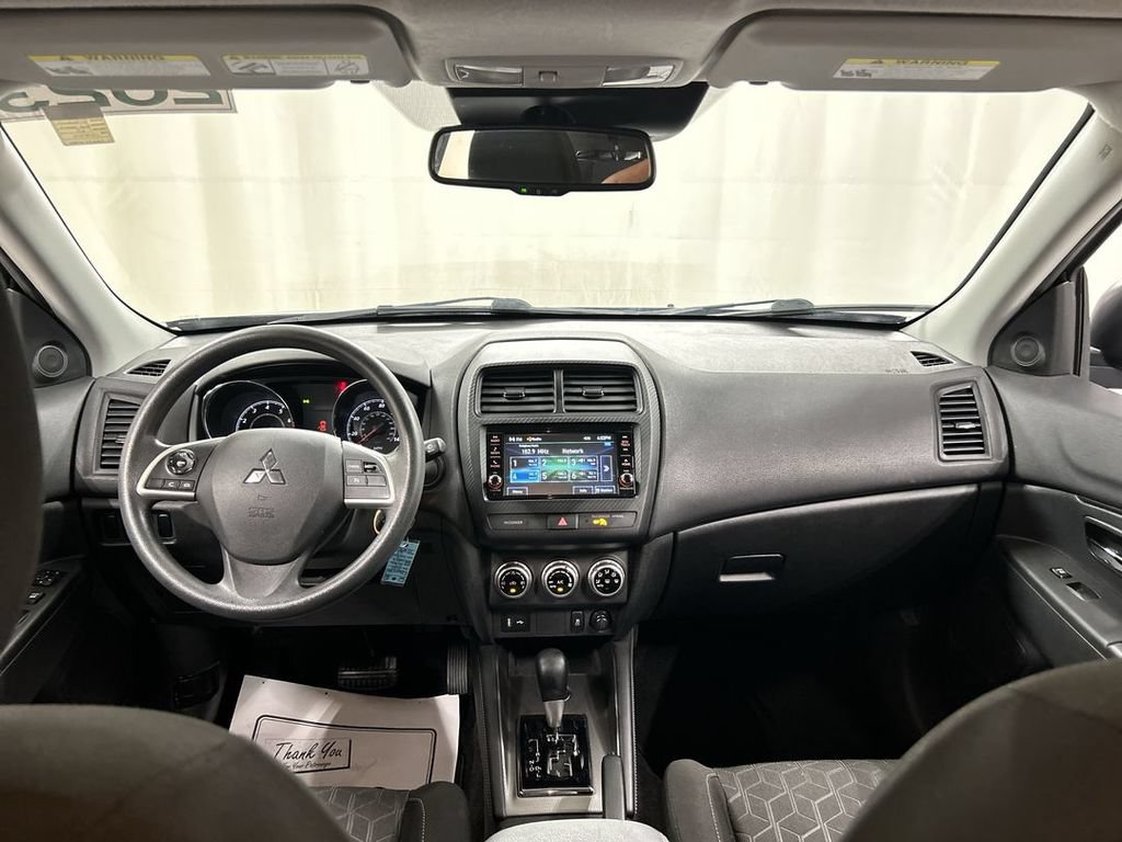 Used 2023 Mitsubishi Outlander Sport ES AWD/4WD image 18