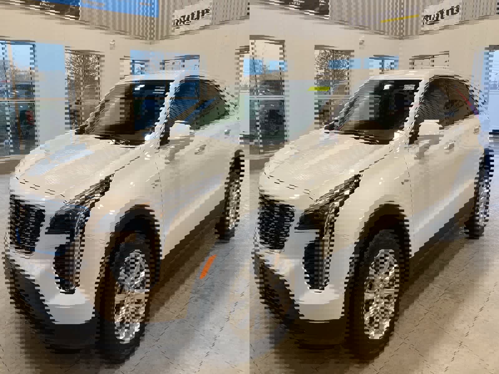 Used 2023 Cadillac XT4 Luxury image 1