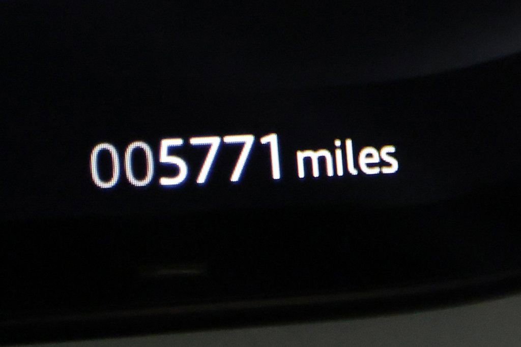 Used 2025 Land Rover Range Rover Sport Dynamic SE image 20