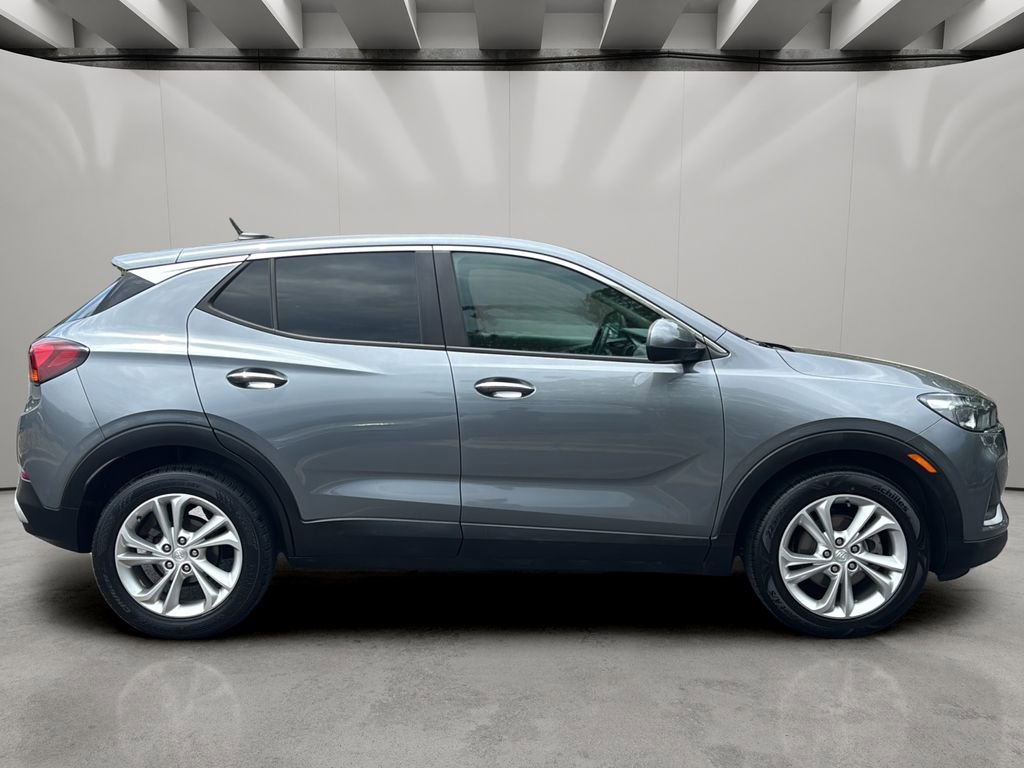 Used 2020 Buick Encore GX Preferred w/ Cold Weather Comfort Package FWD image 6