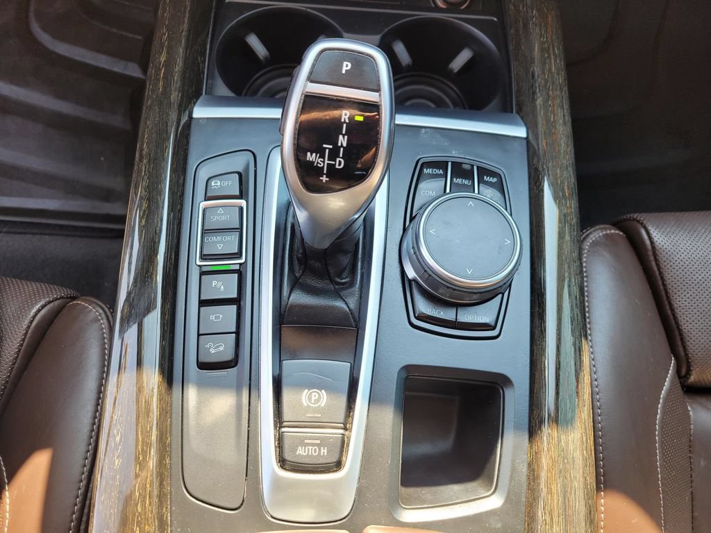 Used 2018 BMW X5 xDrive50i w/ Dynamic Handling Package AWD/4WD image 24