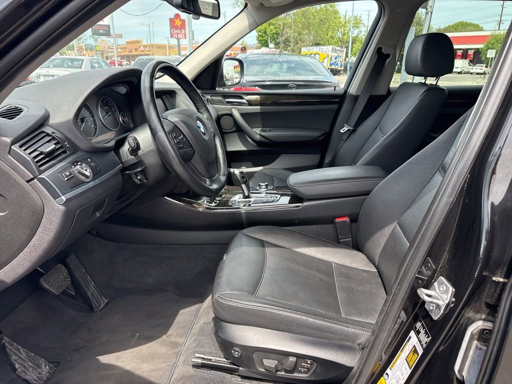 Used 2013 BMW X3 xDrive28i AWD/4WD image 8