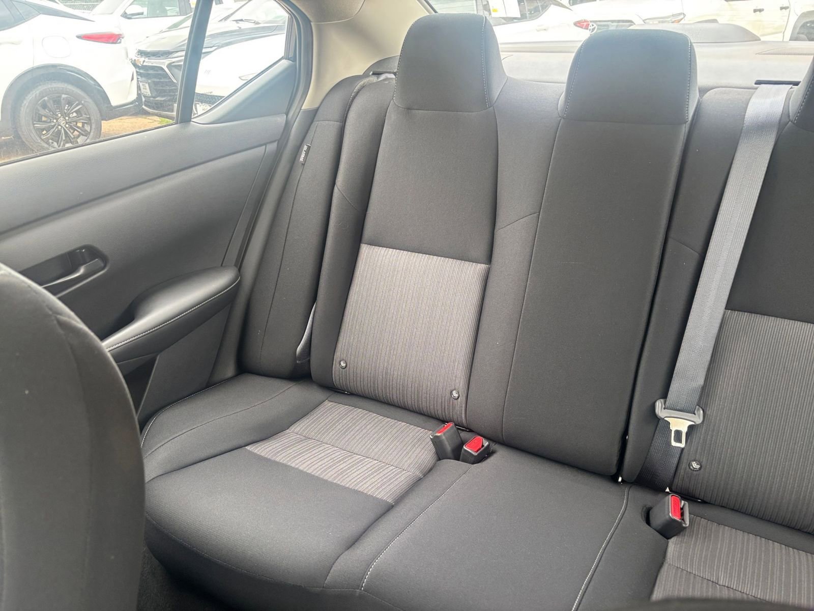 Used 2025 Nissan Sentra SV FWD image 37