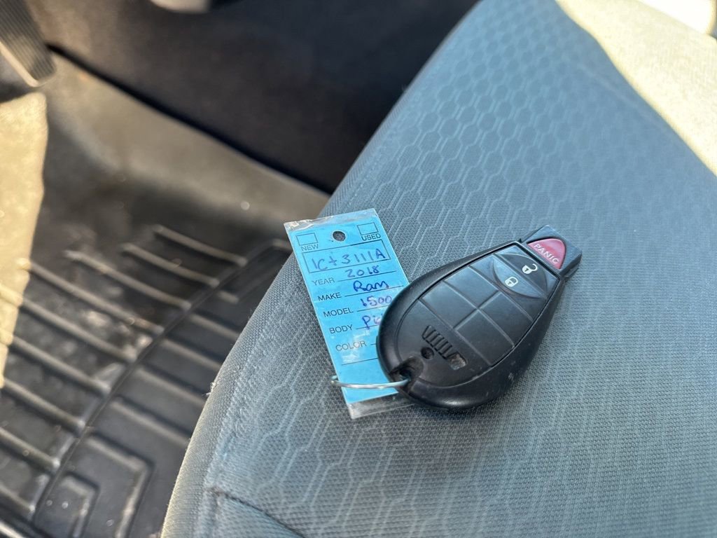 Used 2018 RAM 1500 Express image 32