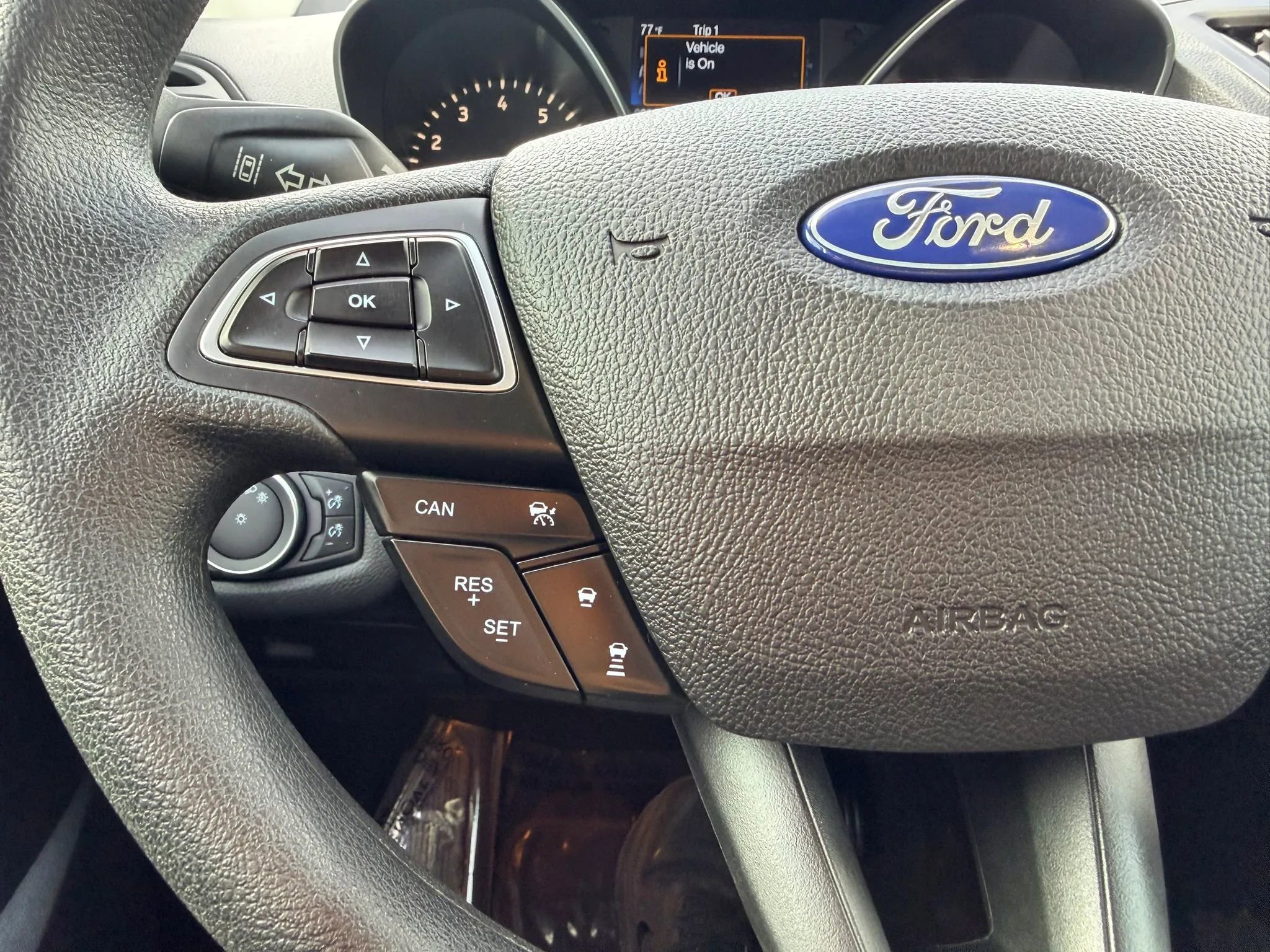 Used 2019 Ford Escape SE image 14