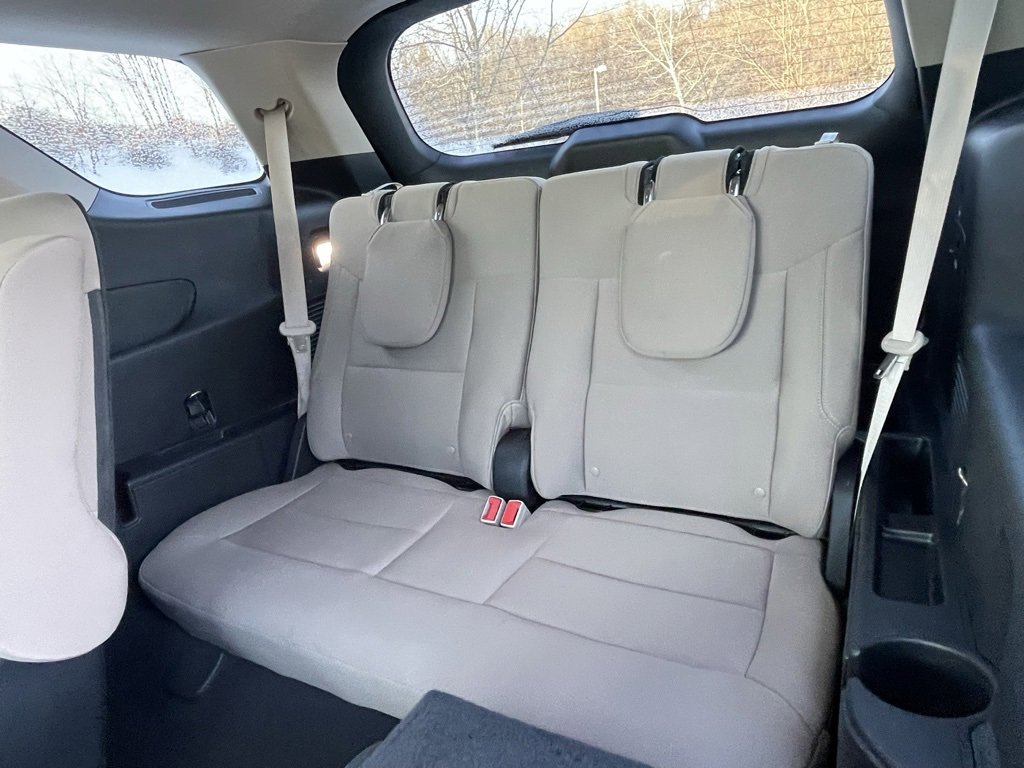 Used 2022 Ford Explorer XLT image 21