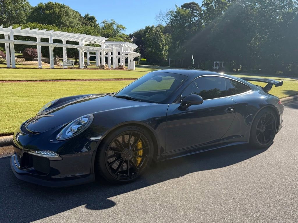 Used 2015 Porsche 911 GT3 RWD image 11