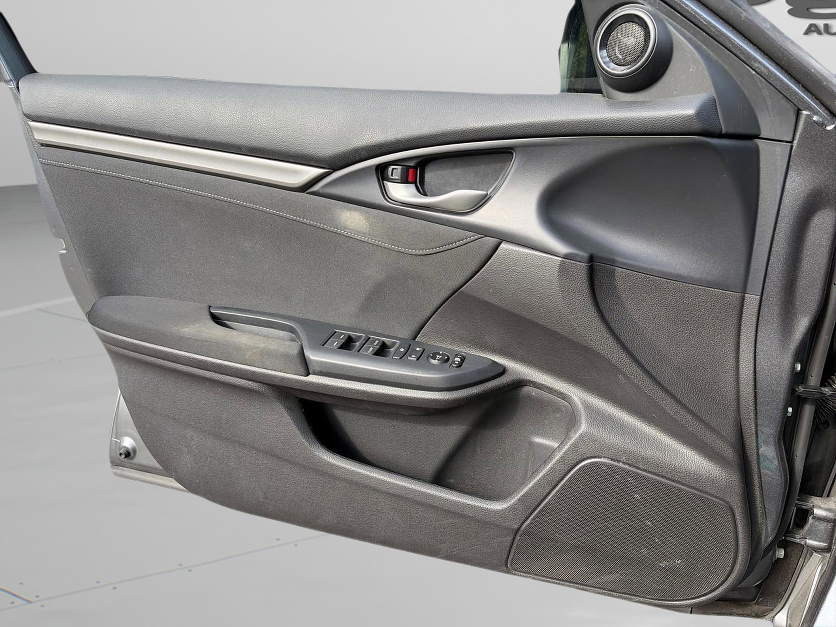 Certified 2021 Honda Civic EX image 27