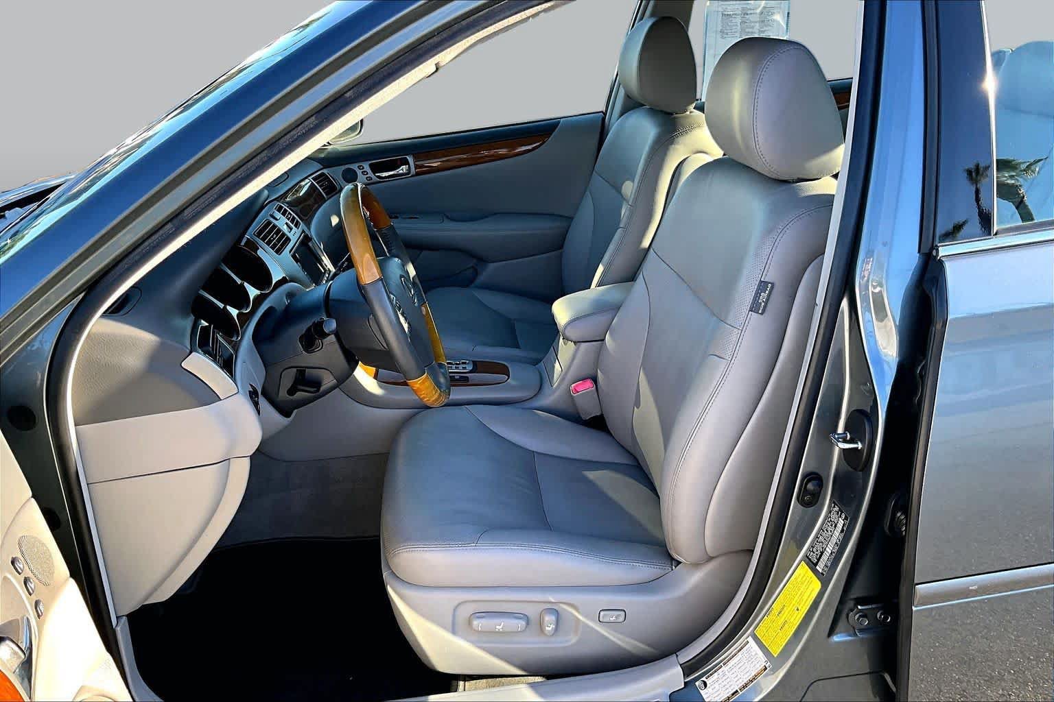 Used 2006 Lexus ES 330 FWD image 7