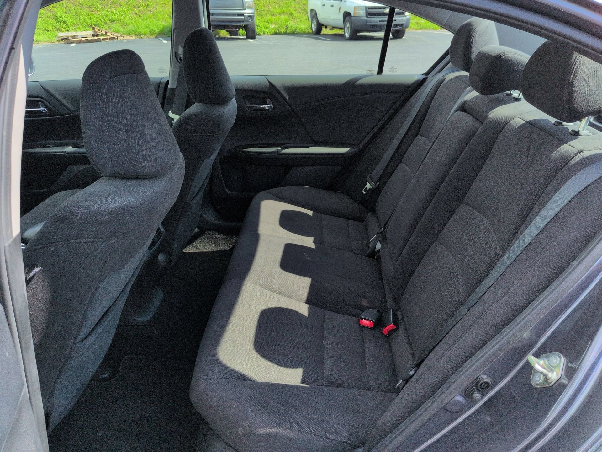 Used 2015 Honda Accord EX image 25