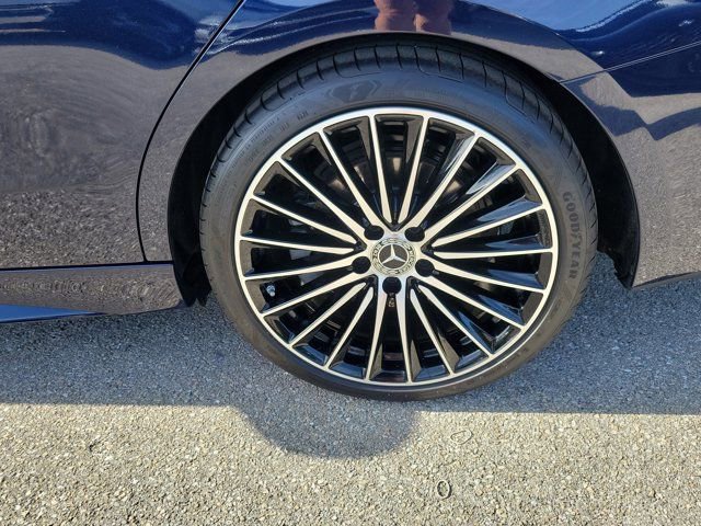Used 2023 Mercedes-Benz C 300 4MATIC Sedan image 9