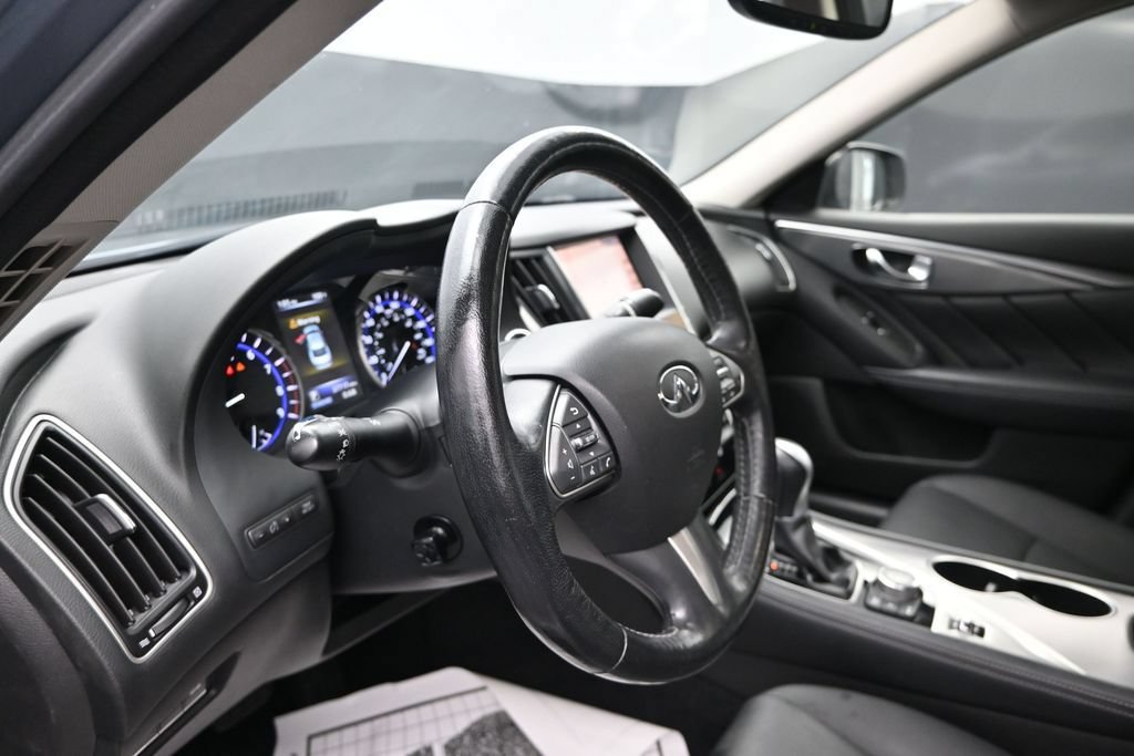 Certified 2016 INFINITI Q50 3.0t Premium w/ 3.0T Premium Plus Package RWD image 12