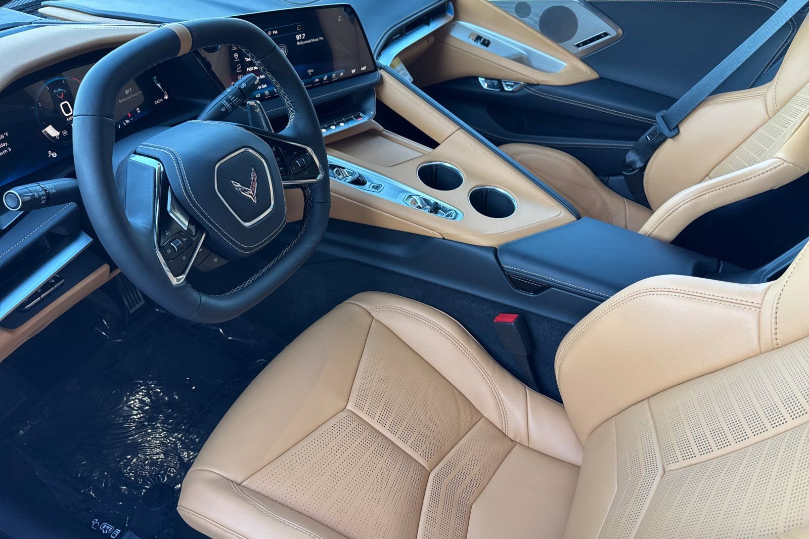 New 2026 Chevrolet Corvette Stingray Premium Conv w/ Z51 Performance Package image 10
