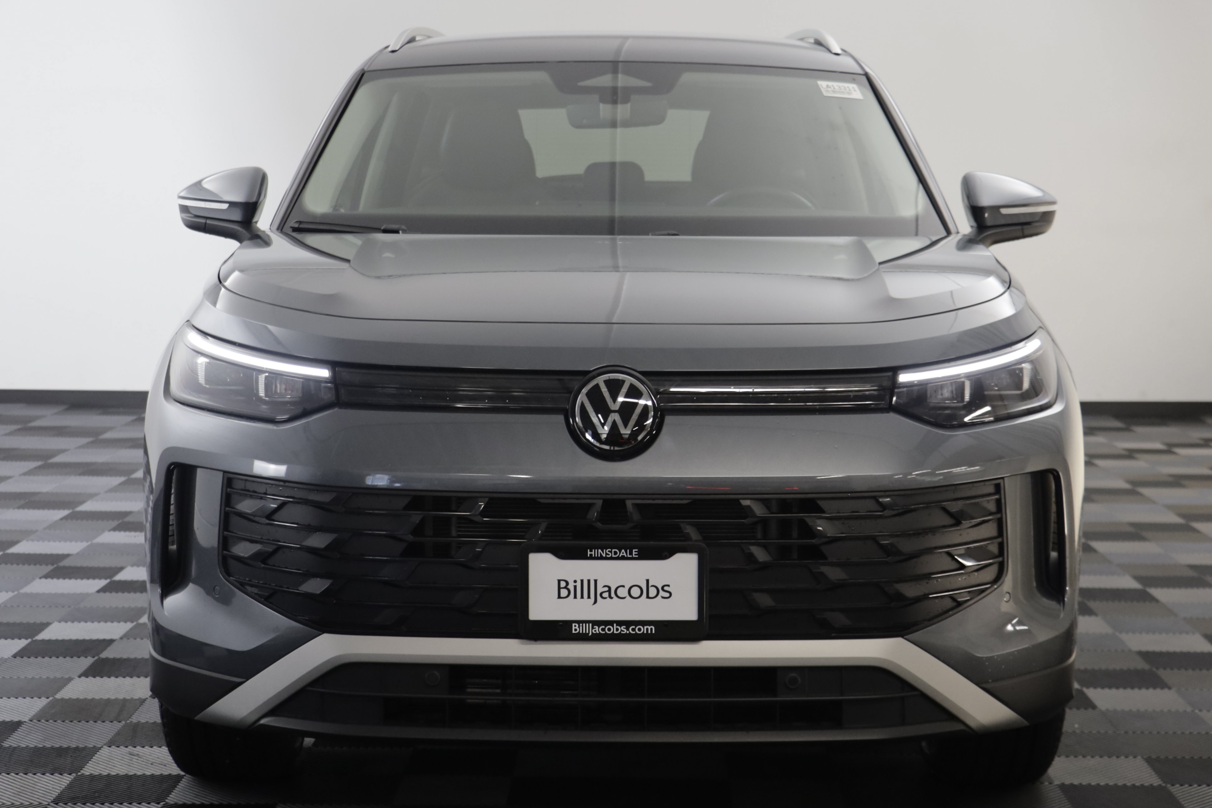 Used 2026 Volkswagen Tiguan SE AWD/4WD image 21