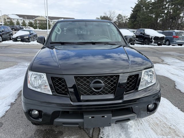 Used 2021 Nissan Frontier SV w/ Midnight Edition Floor Mats image 3