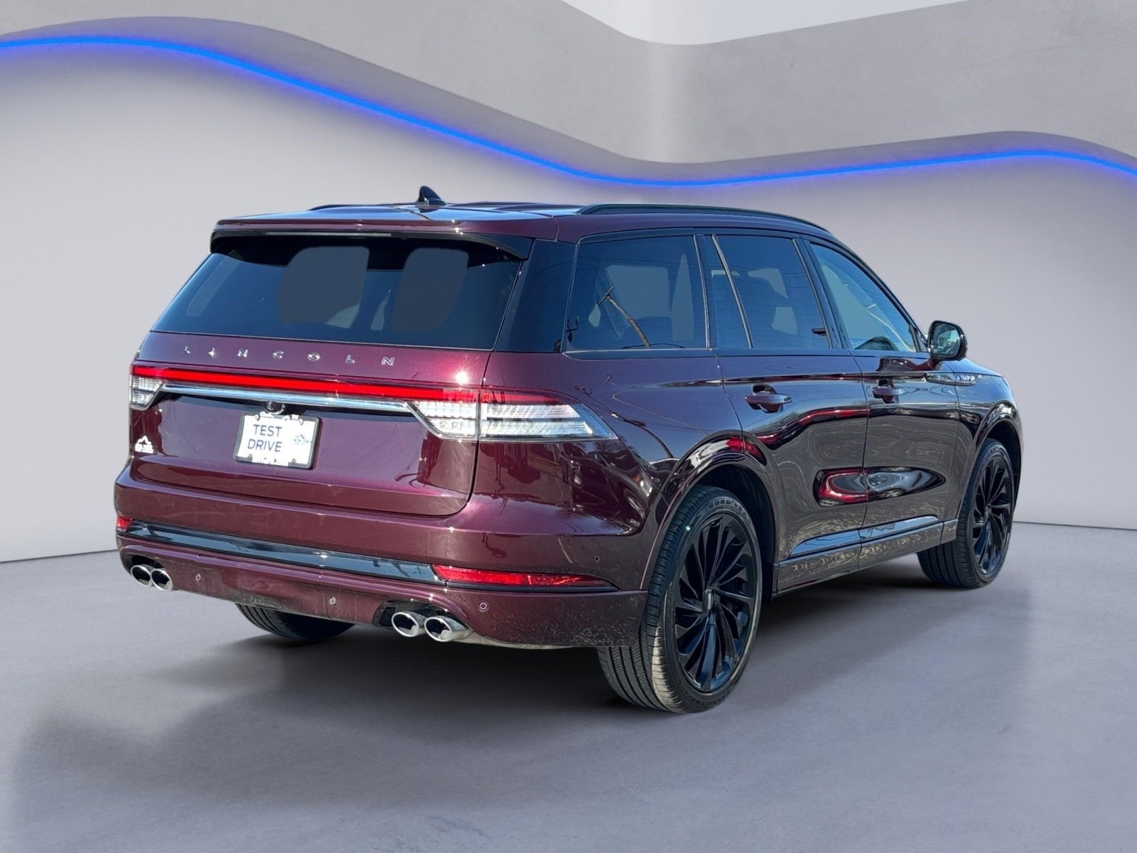 Used 2023 Lincoln Aviator Black Label w/ Jet Package image 12