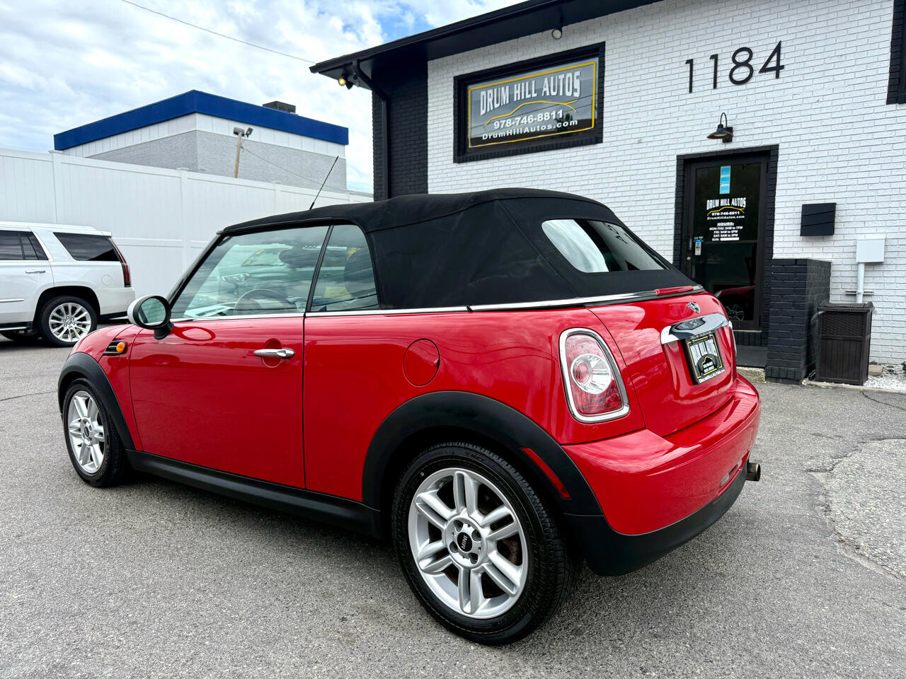 Used 2014 MINI Cooper Convertible image 3