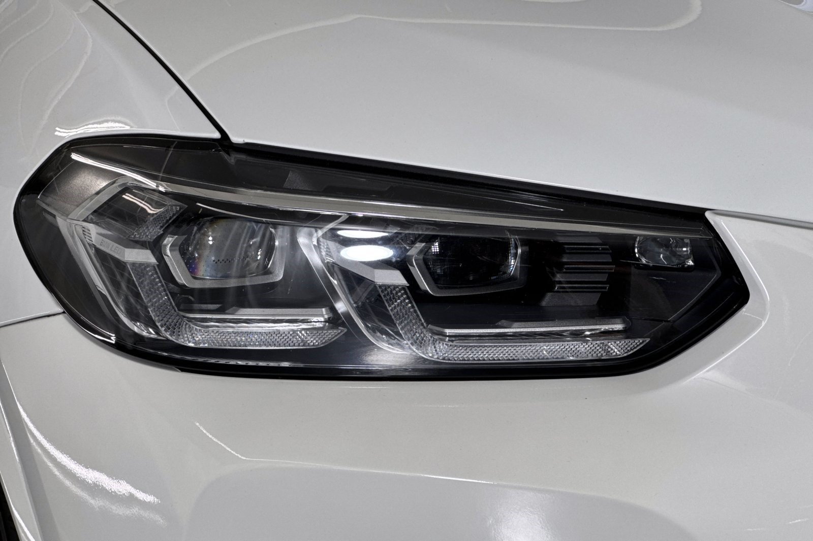 Used 2023 BMW X3 sDrive30i w/ M Sport Package RWD image 11
