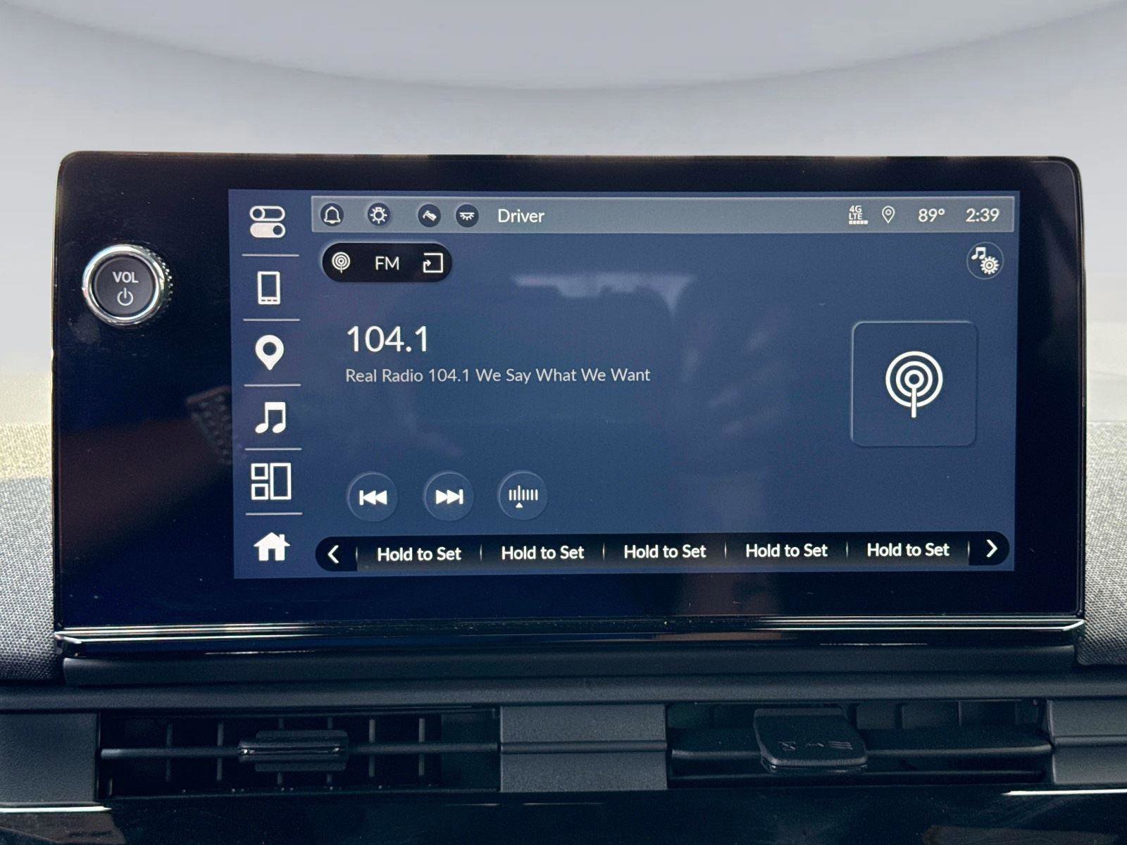 Certified 2024 Honda Prologue EX image 22