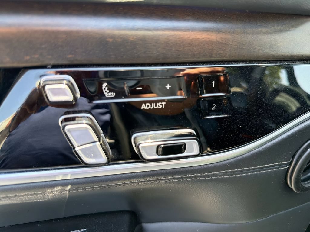 Used 2022 Jeep Grand Wagoneer Series II w/ Convenience Group III AWD/4WD image 15