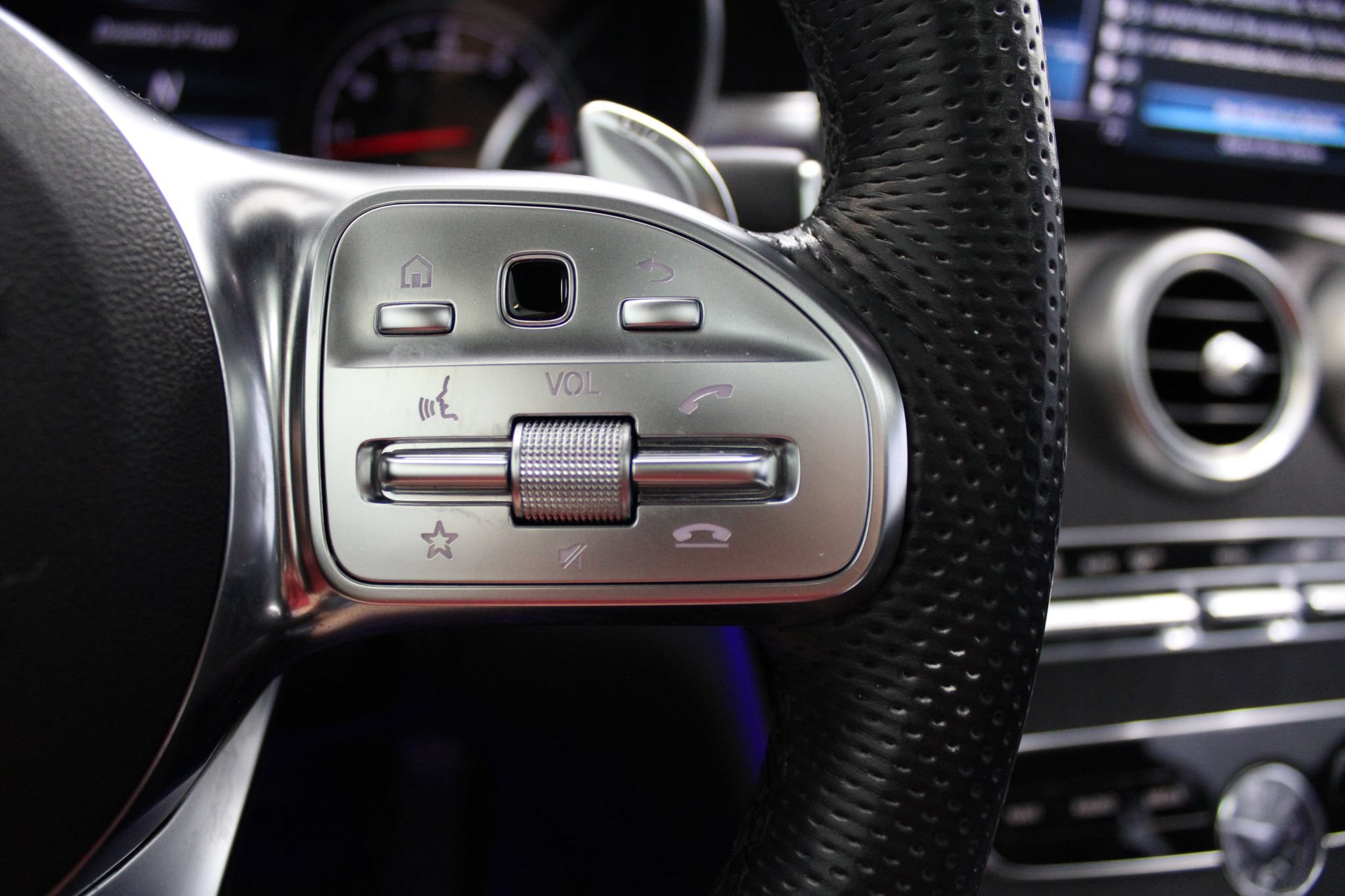 Used 2020 Mercedes-Benz C 43 AMG 4MATIC Coupe w/ Multimedia Package image 33