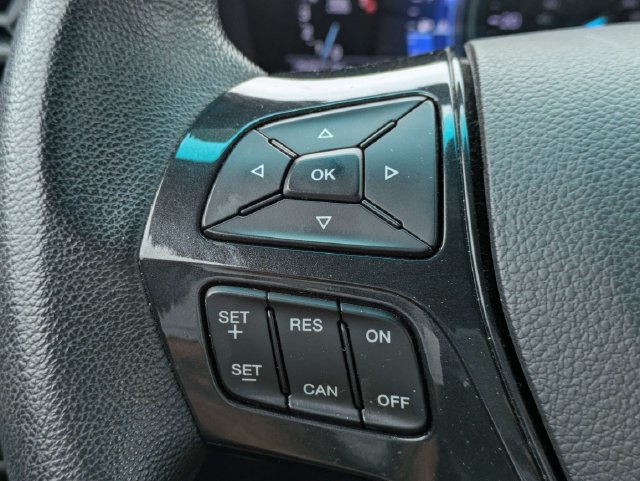 Used 2017 Ford Explorer XLT w/ Equipment Group 202A FWD image 24