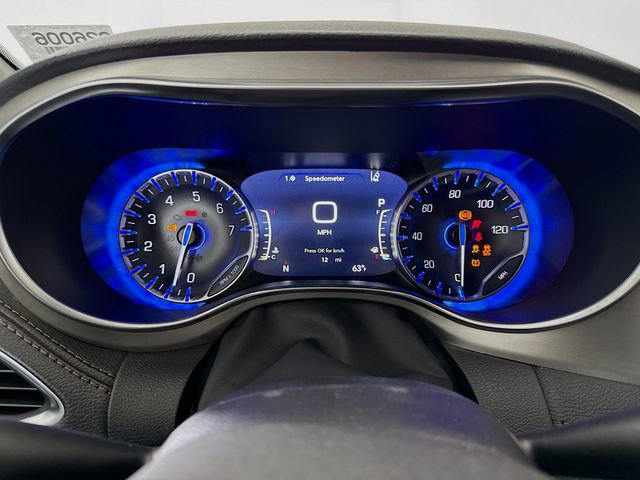 New 2026 Chrysler Pacifica Pinnacle image 12