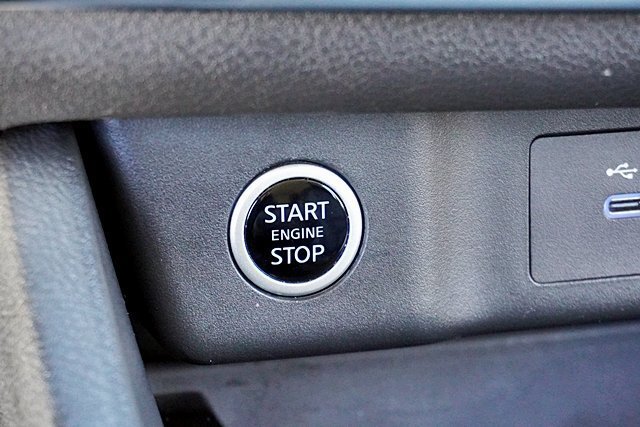 Used 2023 Nissan Rogue SV w/ SV Premium B Package FWD image 43